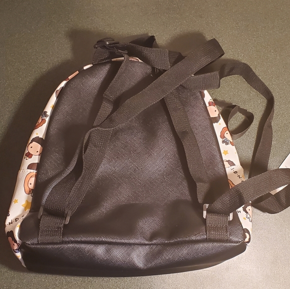 Adorable Friends tv show mini purse/backpack - Picture 3 of 5